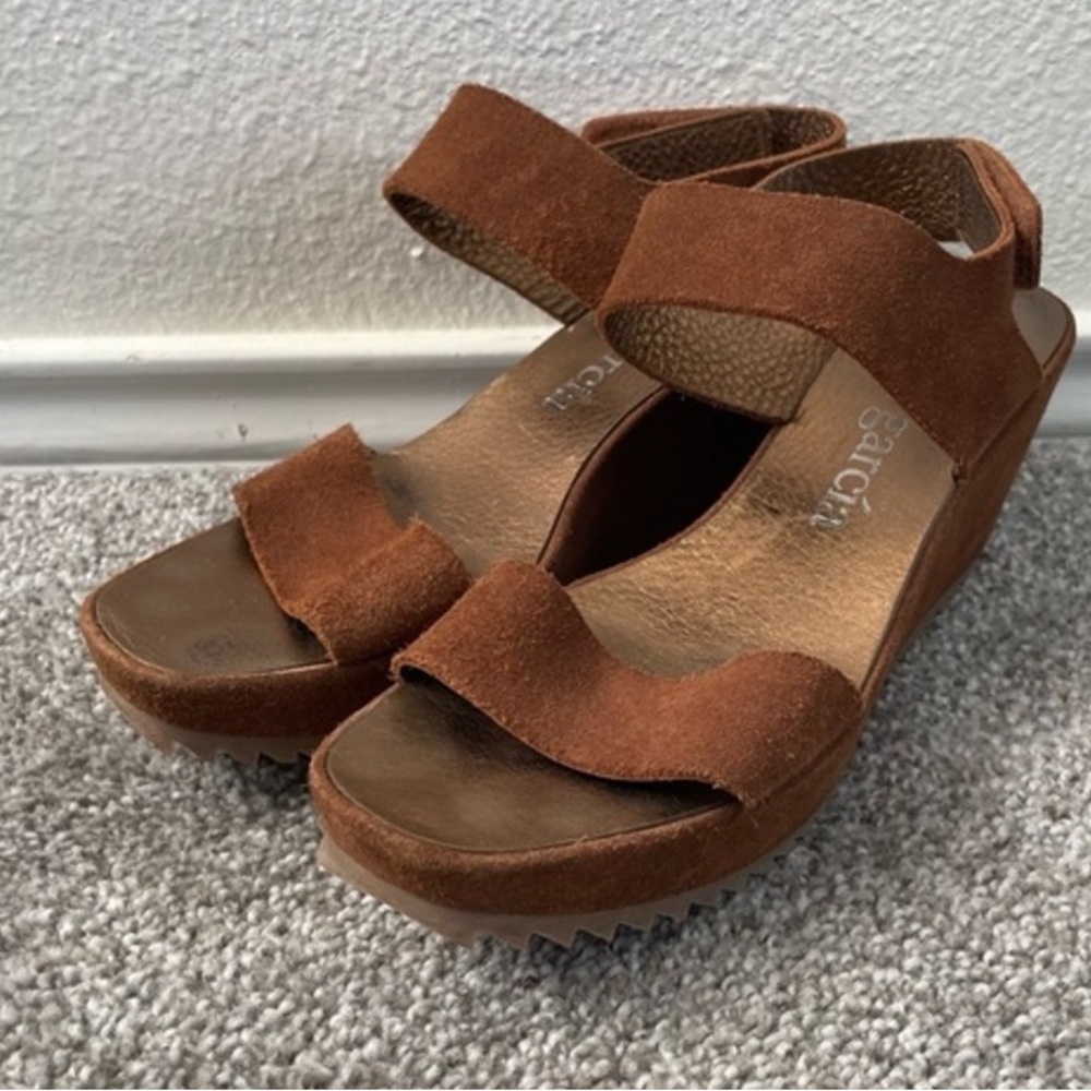 Brown Suede Wedge Sandals Pedro Garcia size 40/size 10